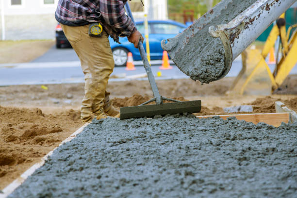 Best Commercial Concrete Services in Soh Willard, UT